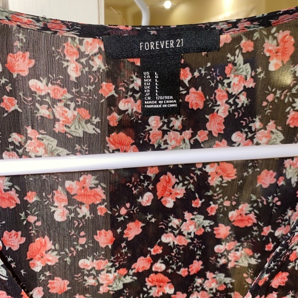 Sheer Floral Coverup - Picture 4 of 4